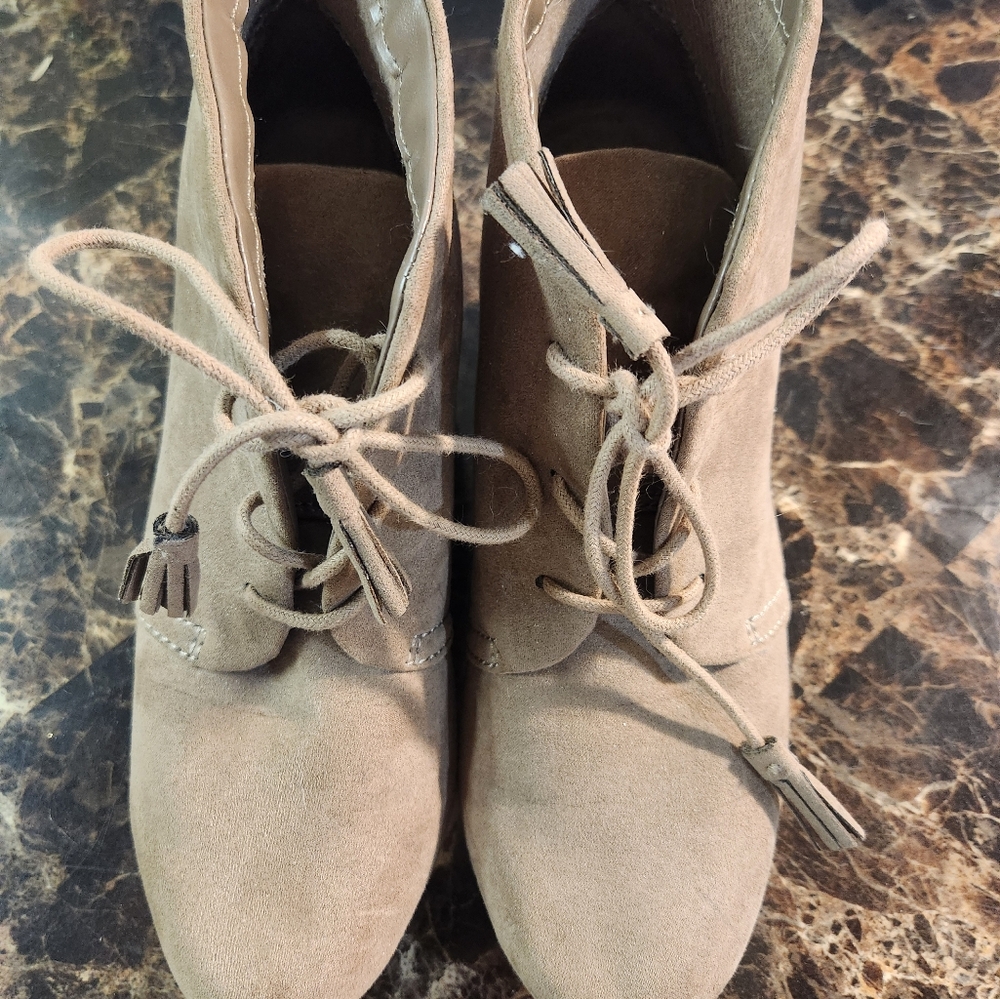 Dr Scholls suede wedges